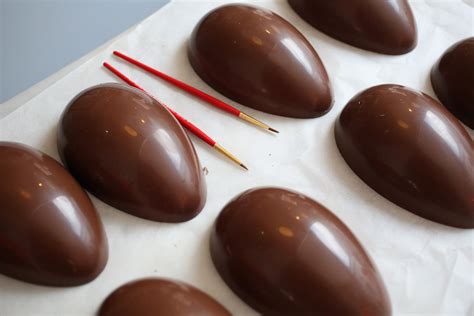 Easter 2015: How to make your own chocolate Easter eggs