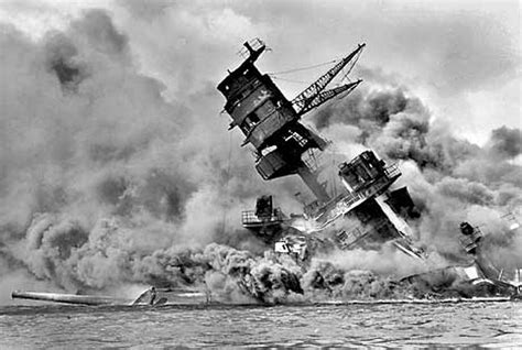 14 Interesting Pearl Harbor Facts | Oahu Attack & USS Arizona