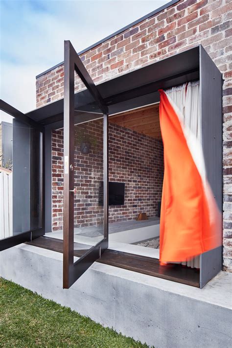 Pivot Windows - A Bold Design Statement for Modern Homes