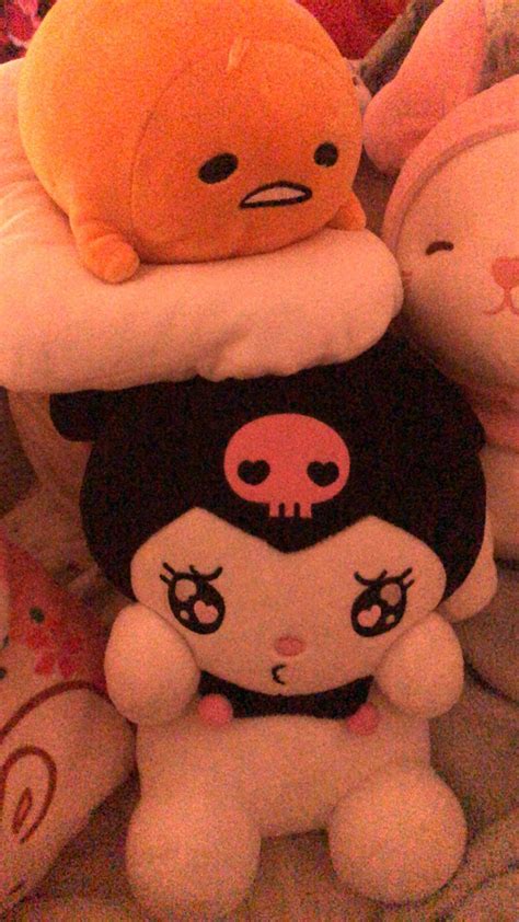 Kuromi plushie and GUDETAMA plushie! : r/sanrio