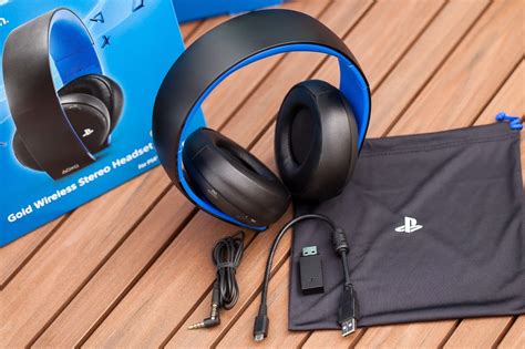 Unboxing The PS4 Gold Wireless Stereo Headset | Playstation 4 (PS4 ...