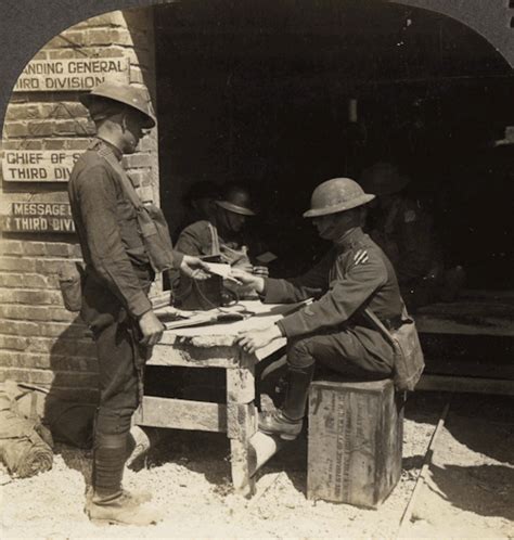 Headquarters of the American 3rd Infantry Division near the front, 1918. Animated stereoview ...