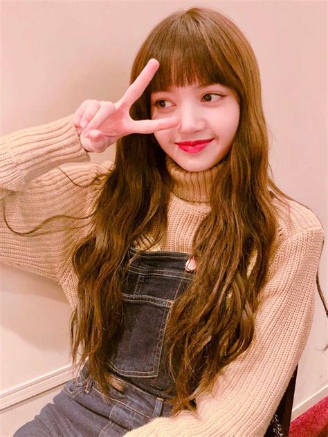 Instagram Lisa Blackpink - BLACKPINK LISA, Uploaded Photo to Instagram ...