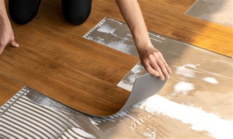 How To Install Vinyl Tile Flooring With Glue at gregoryarollins blog