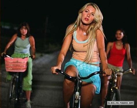 The Sisterhood of the Traveling Pants movie still… | Sisterhood of traveling pants, Sisterhood ...