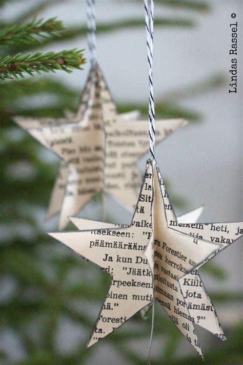 Julpyssel! | Diy christmas ornaments, Diy old books, Old book crafts