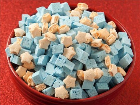 How to make Lucky Charms marshmallows at home recipe... Lucky Charms Marshmallows, Recipes With ...