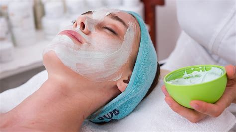 Facial Scrub: How to Use Scrub Properly and When to Avoid It - Gazettely