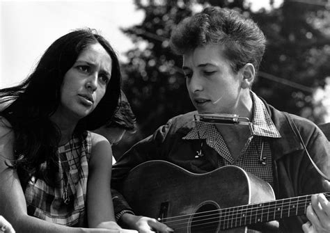 Joan Baez and Bob Dylan performing in Washington, D.C., during the ...