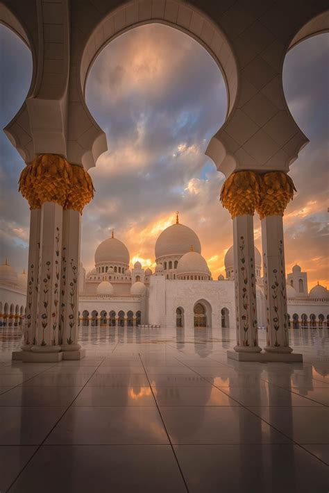 Hot off the Press - great cloud and light this evening at The Sheikh ...