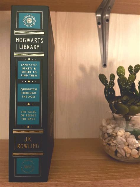 Hogwarts Library: Harry Potter, Boxed Set (Hardcover), Hobbies & Toys ...