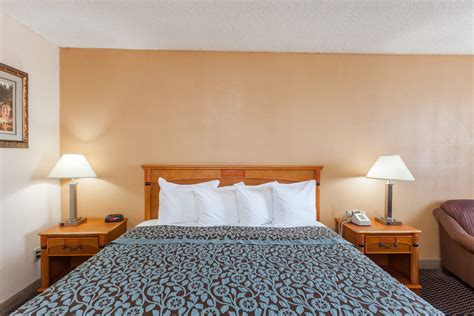 Days Inn by Wyndham Yuma | Yuma, AZ Hotels