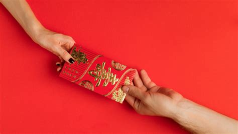 Chinese New Year Traditions that Bring Good Luck (and few things to avoid) | Discover.Luxury