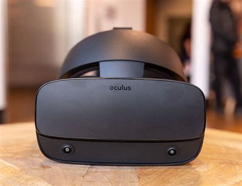 The new Oculus Rift S has high-resolution VR headset and built-in tracking