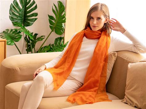 Ovcio Scarf Review | Ways to wear a scarf, Scarf styles, Fashion