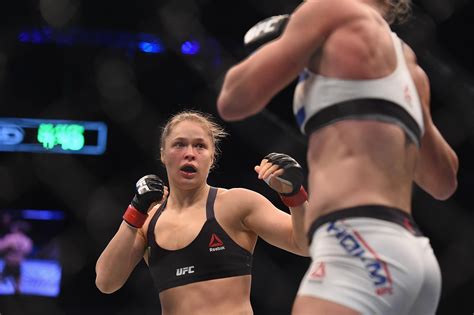 12 breathtaking photos from Holly Holm’s dominant victory over Ronda Rousey | For The Win