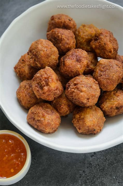 Vegan Bola-Bola (Filipino Meatballs) - The Foodie Takes Flight