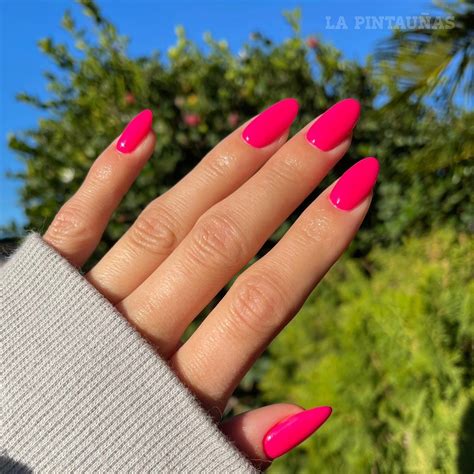 Neon Hot Pink Nails