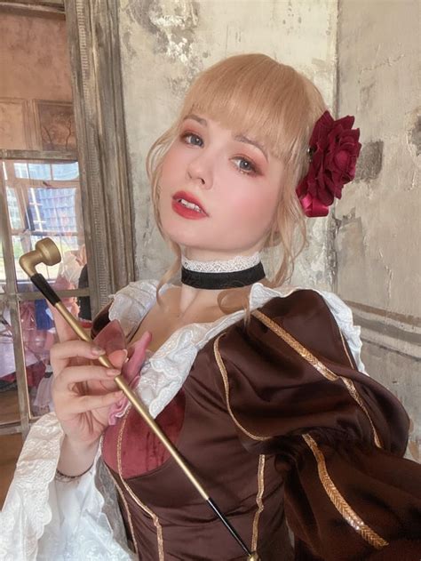 Beatrice Cosplay : r/umineko