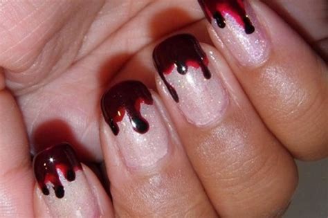 Fingernail Designs: Halloween Nail Art