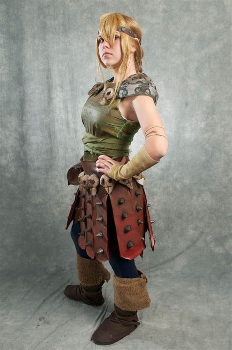 Astrid cosplay 6.0 by *KatOfAllTrades on deviantART | Astrid cosplay, Best cosplay, Cosplay costumes