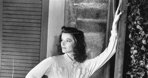 Katherine Hepburn: 10 Most Iconic Movie Roles, Ranked (According to IMBD)