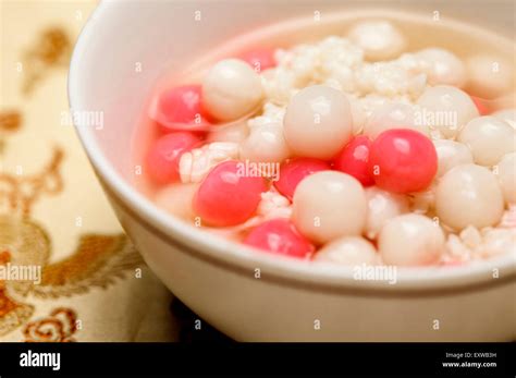 Tang Yuan, Chinese New Year Stock Photo - Alamy