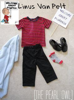 Linus costume | Charlie brown halloween costumes, Peanuts halloween costume, Charlie brown halloween