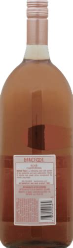 Barefoot Rose Wine, 1.5 L - Fred Meyer