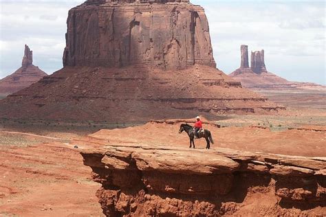 2024 Monument Valley Tour from Flagstaff