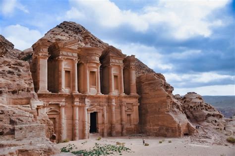 9 Best Petra Hiking Trails: Main Trail to the Monastery - Jordan Traveler