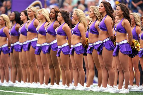 Ravens Cheerleaders Selection: 'Making The Cut' - Baltimore Beatdown