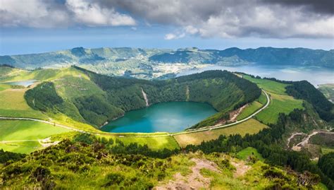 Best Azores Hiking Trails You Must Do! - Paulina on the road