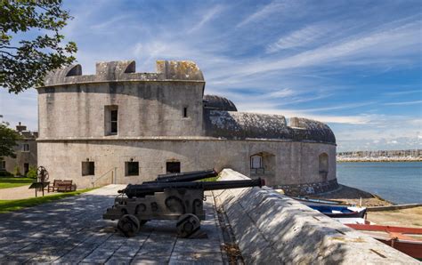 9 Castles in Dorset to Explore for Historic Days Out!