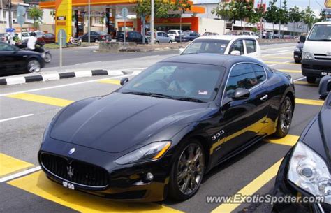 Maserati GranTurismo spotted in Kuala Lumpur, Malaysia on 02/01/2011