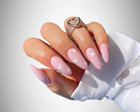 Pink nail designs 2023: Trendy and impressive manicure designs and lots ...