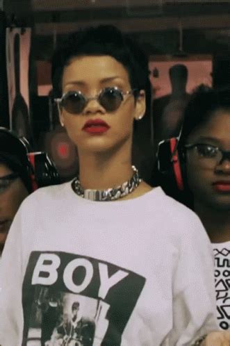 Ahem Excuseme GIF - Ahem Excuseme Rihanna - Discover & Share GIFs