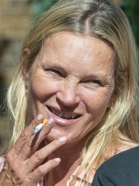 Lena, Kate Moss Smoking, Famous Supermodels, Lila Moss, Natural Complexion, Family Lunch, Model ...