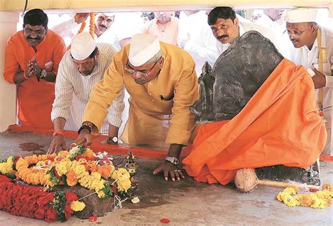 Thousands gather at Pune’s Vadhu Budruk to mark 330th death anniversary of Sambhaji Maharaj ...
