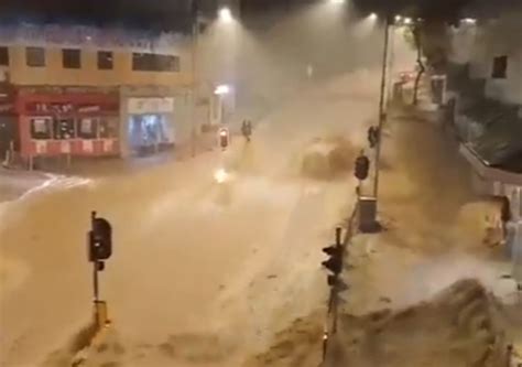 Catastrophic floods in Hong Kong: 158 mm in 1 hour marks incredible new ...