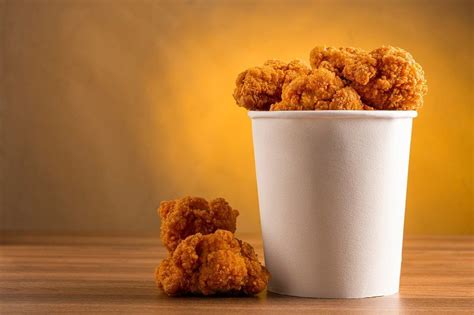 Crispy fried chicken in the bucket. Chicken bucket. | Crispy fried ...