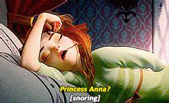 Anna waking up (Frozen) | Pixar movies, Disney photos, Disney fanatic