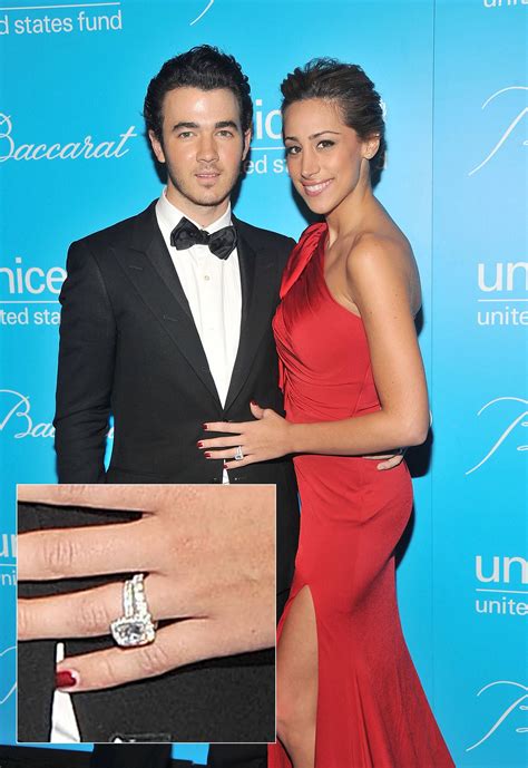 Danielle Deleasa, married to Kevin Jonas, wearing her A. Jaffe engagement ring | Strapless dress ...