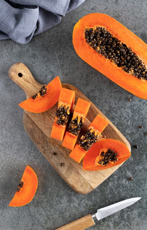 Top 10 Benefits of Papaya Seeds - Healthier Steps