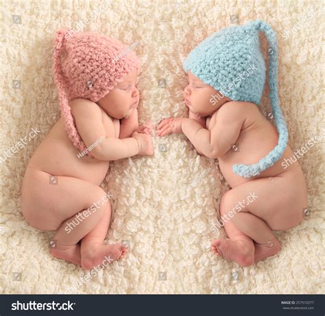 13,267 Twins Baby Boy Girl Images, Stock Photos & Vectors | Shutterstock