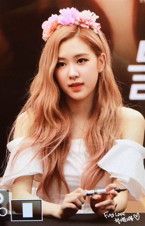 BLACKPINK ROSÉ (로제) Park Chaeyoung | Blackpink, Blakpink, Brilhantes roxos