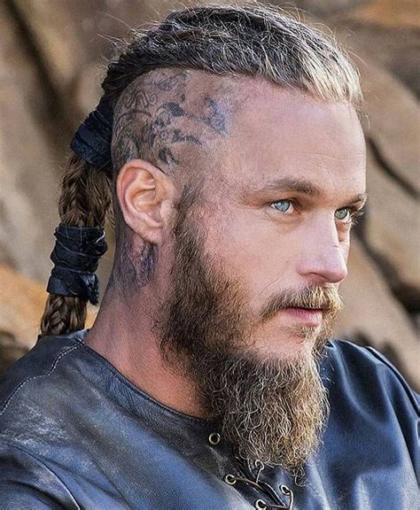 Travis Fimmel | Ragnar Lothbrok | Vikings | King ragnar, Ragnar lothbrok vikings, Ragnar lothbrok