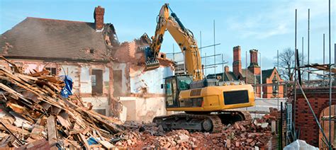 The Homeowner's Guide to Demolishing a House | Hometown Demolition