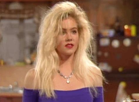 via GIFER Christina Applegate, Married With Children, Alvin And The Chipmunks, Child Actresses ...