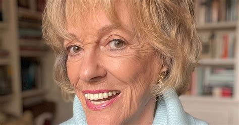 TV iconic Esther Rantzen reveals stage 4 lung cancer…